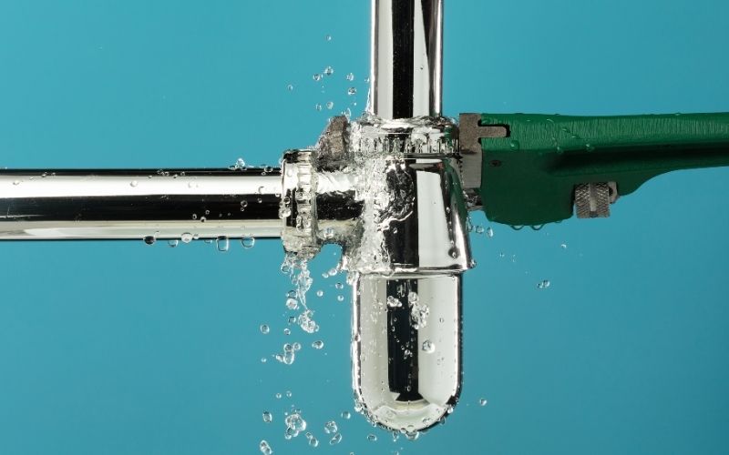 Signes d'une fuite de canalisation en 2026